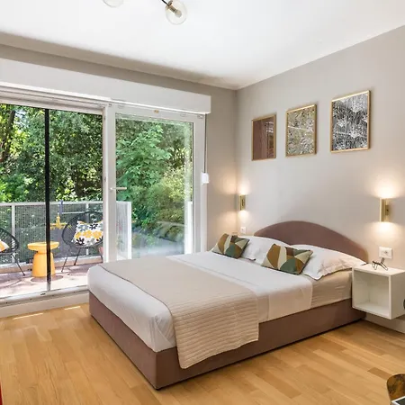 Apartman Charming Terrace *