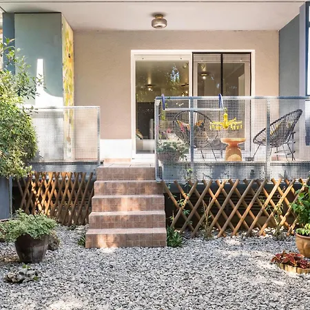 Apartman Charming Terrace *